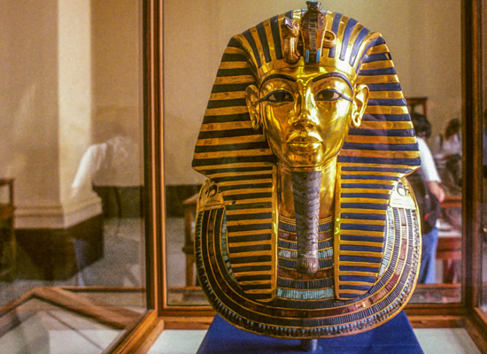 Masque funéraire de Toutankhamon musée égyptien du Caire