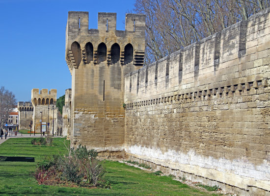 Les remparts d’Avignon