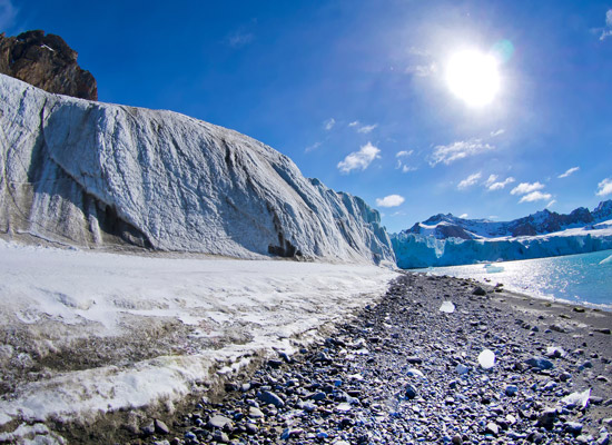 Le glacier du 14 Juillet Svalbard