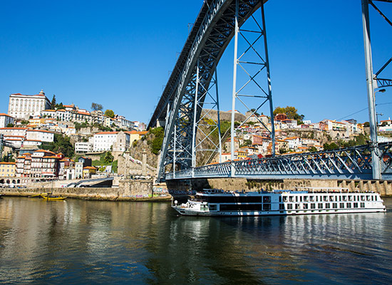 Pont Maria Pia sur le Douro